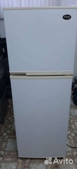 Холодильник daewoo