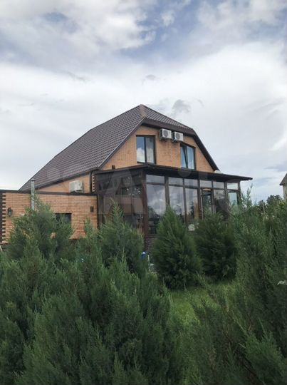 Дом 280 м² на участке 13 сот.