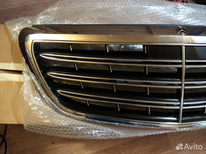 Решетка Mercedes S Class 222 A22288079019040 2017