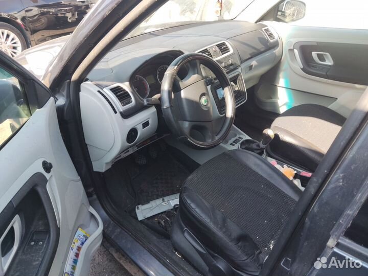 Автомобиль на запчасти skoda Fabia BXW 1.4 Механик