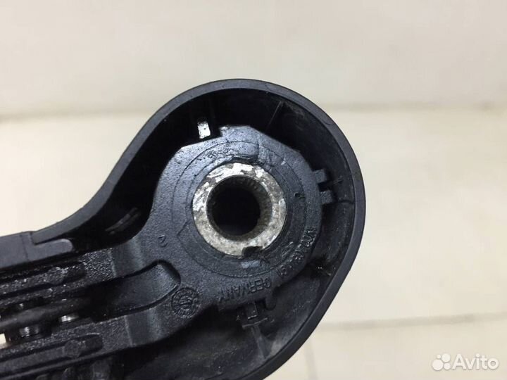 Поводок стеклоочистителя задний Skoda Rapid 2012-2