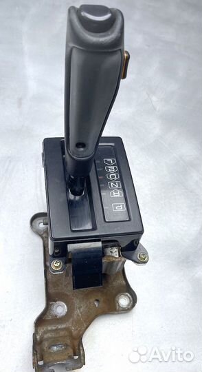 Мицубиси Галант Селектор переключения передач
