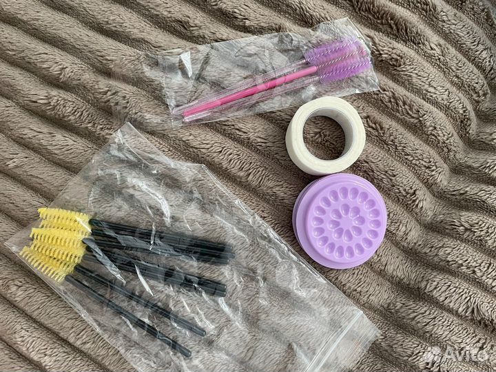 Для наращивания ресниц