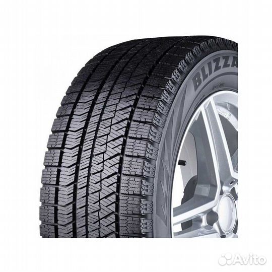 Bridgestone Blizzak Ice 235/55 R17 103T