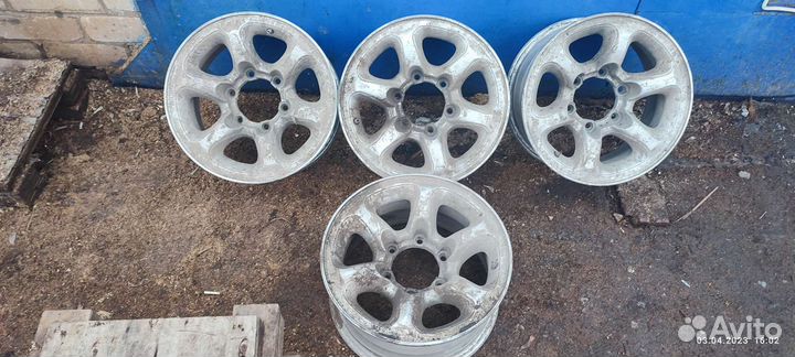 Диски r15 6x139.7