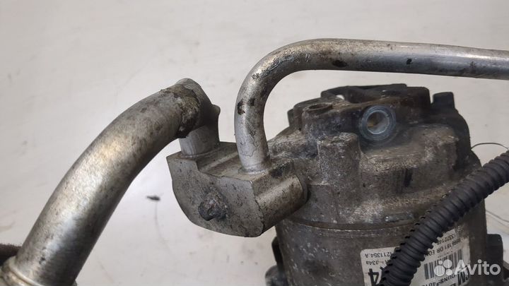 Компрессор кондиционера Opel Zafira B, 2011