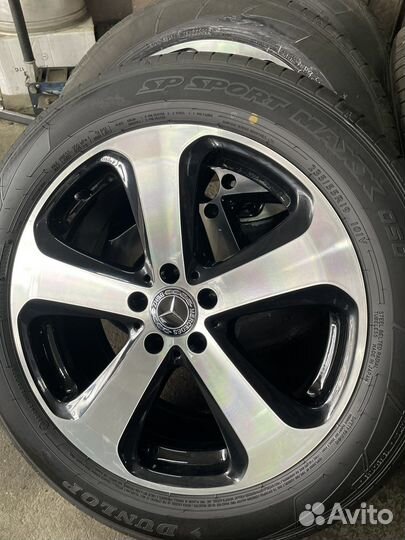 R19 Dunlop SP Sport Maxx 050 235/55, PCD 5x112 DIA 66.6