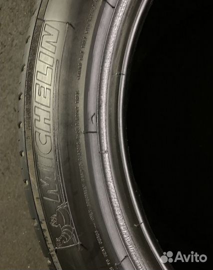 Michelin Pilot Sport 3 245/45 R18