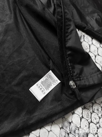 Ветровка adidas