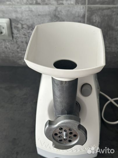 Мясорубка электрическая moulinex