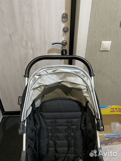 Прогулочная коляска oyster zero