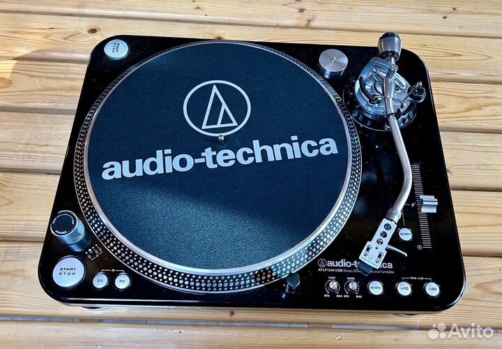 Виниловый проигрыватель Audio-technica AT-LP1240-U