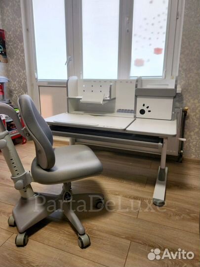 Растущая парта и кресло