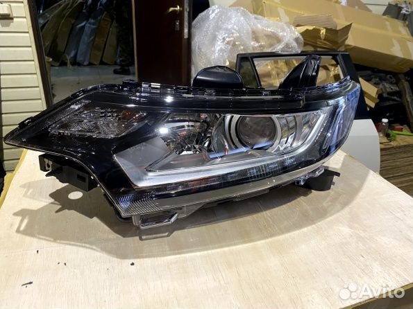 Mitsubishi Outlander 3 GF фара левая галоген новая