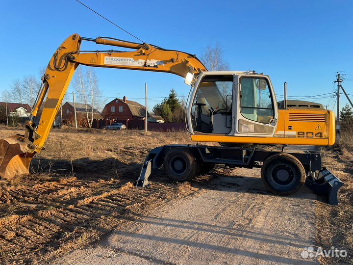 Колёсный экскаватор Liebherr A 904 Litronic, 2011