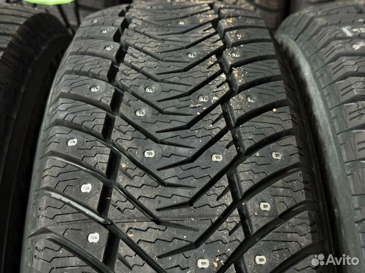 Yokohama IceGuard Stud IG65 225/65 R17 124