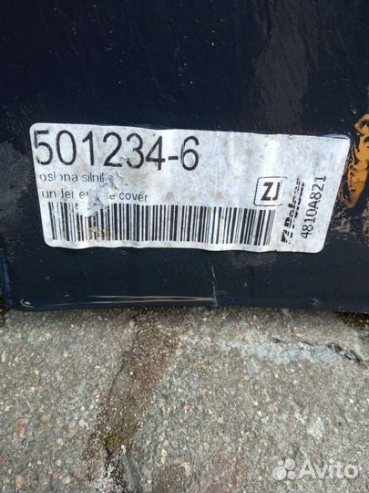 Mercedes Vito 638 пыльник двс пластик