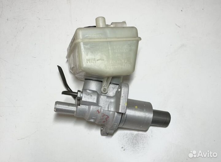 Главный тормозной цилиндр Mercedes W220