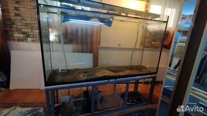 Аквариумы панорамные на 1000 литров