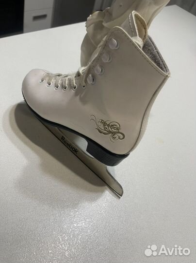 Коньки фигурные reebok р.33