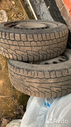 Winter Tact WT 90 205/55 R16