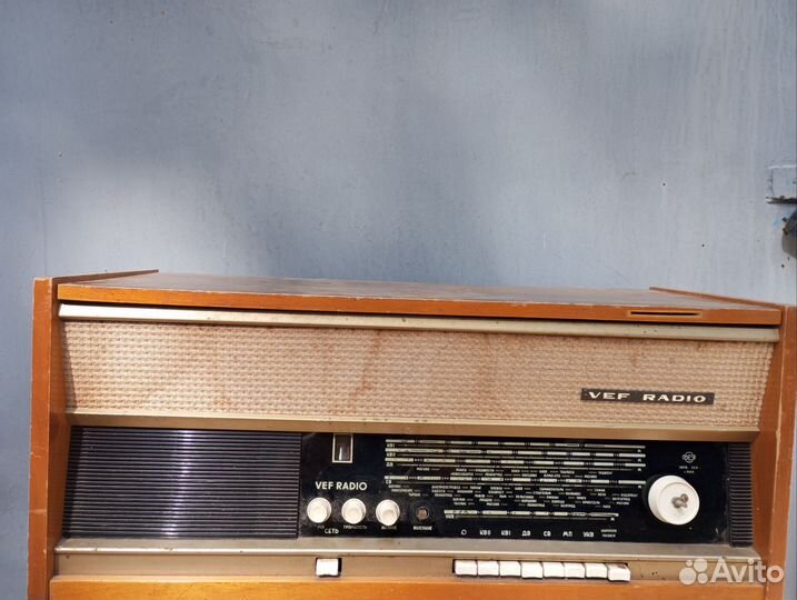Ламповая радиола VEF. СССР