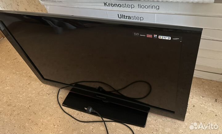 Телевизор samsung