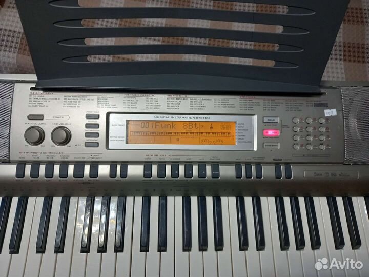 Синтезатор Casio WK 200