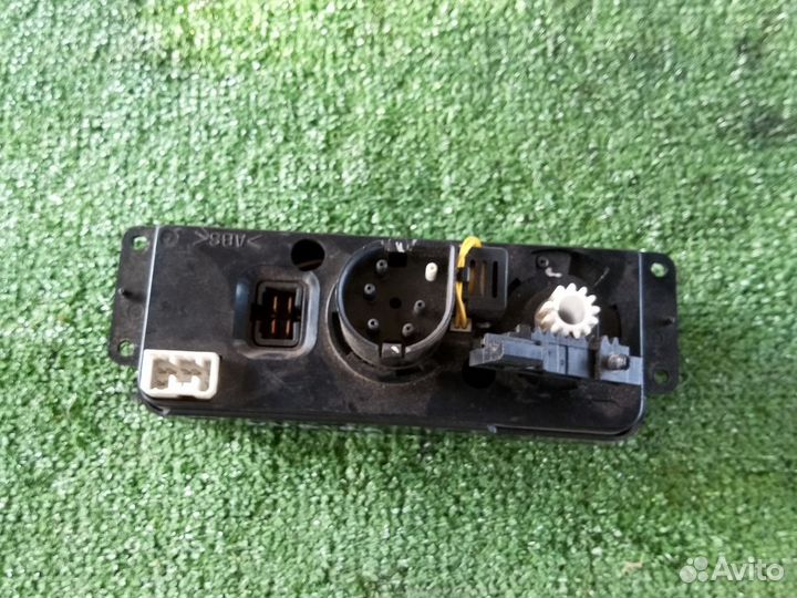 Блок управления печкой Daewoo Nubira