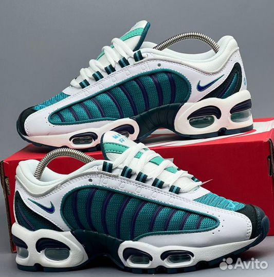 Голубые Nike Air Max Tailwind 4