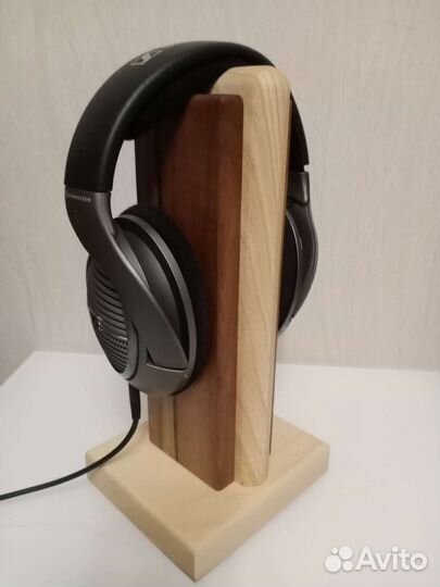 Подставка для наушников