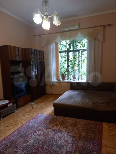 3-к. квартира, 69 м², 1/2 эт.