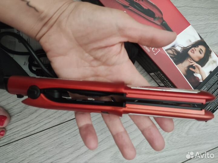 Утюжок для волос polaris