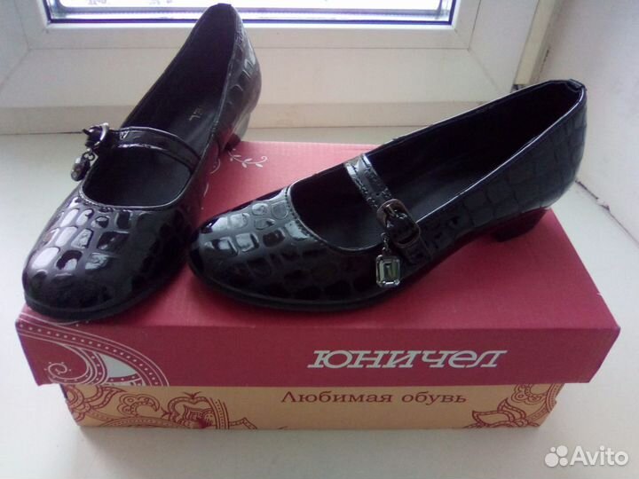Туфли для девочки
