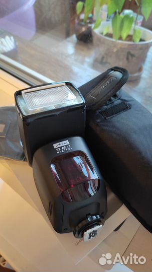 Вспышка Metz mecablitz 52 AF-1 digital Pentax