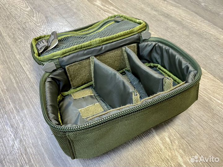 Сумка для аксессуаров FOX Royale Accessory Bag Med