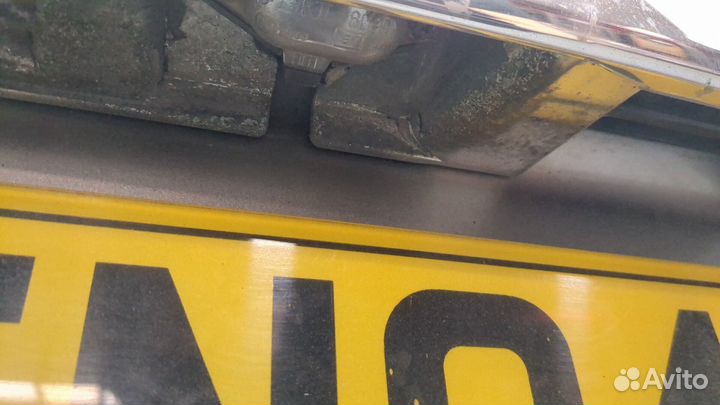 Двигатель стеклоочистителя задний Nissan X-Trail (T30), 2004