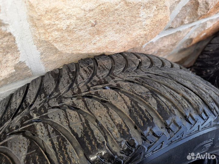 Goodyear UltraGrip Ice+ 205/60 R16