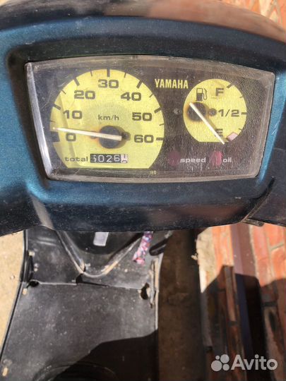 Скутер Yamaha aksis 90