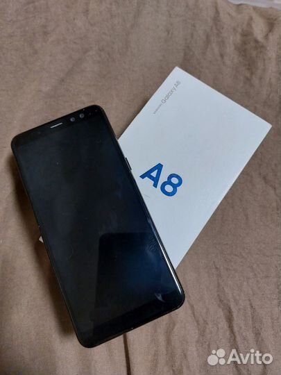 Samsung Galaxy A8 (2018), 4/32 ГБ