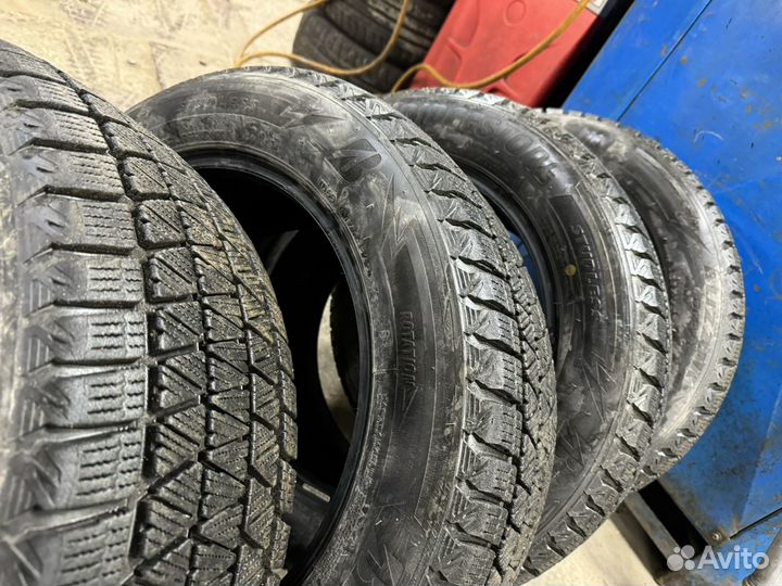 Bridgestone Blizzak DM-V3 235/55 R17 103T