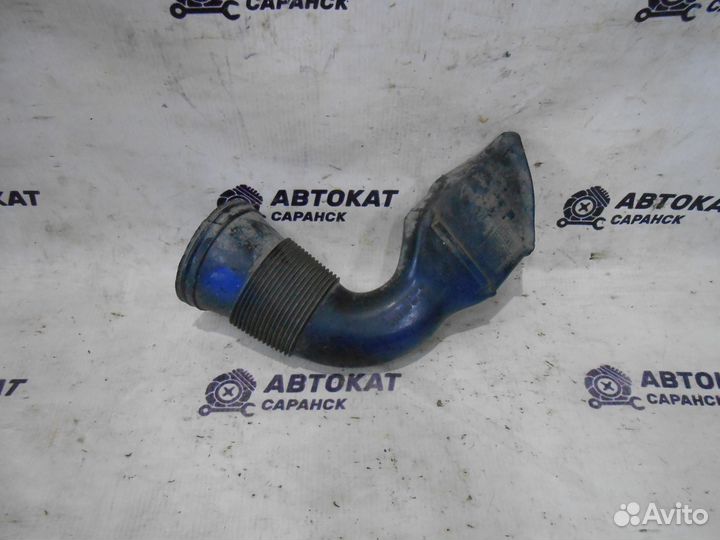 Воздухозаборник Мерседес 210