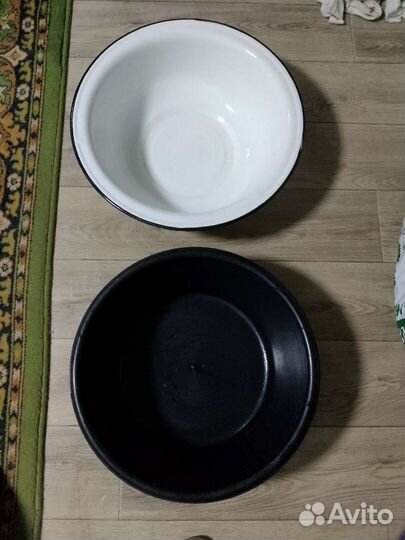 Таз эмалированный, пластиковый