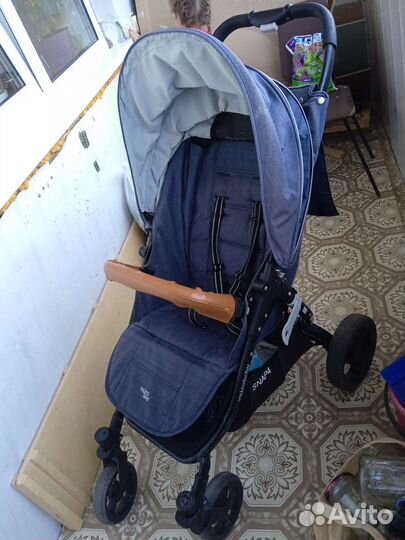 Прогулочная коляска valco baby snap 4