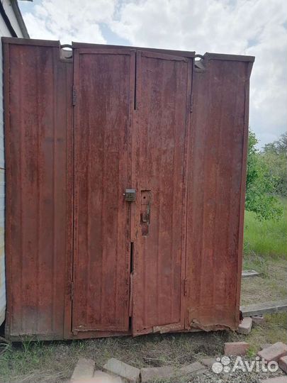 Контейнеры 3 тонники