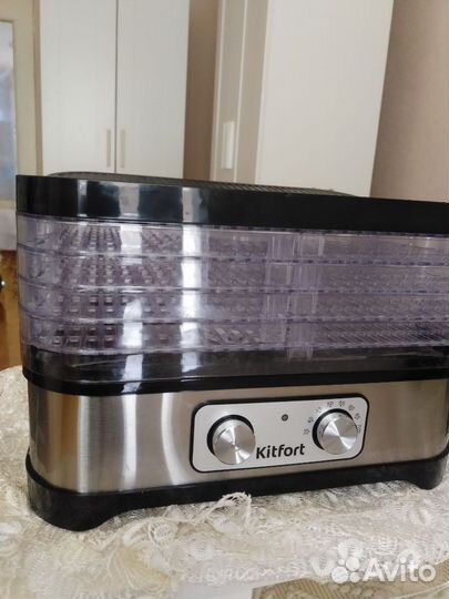 Сушилка для овощей и фруктов kitfort