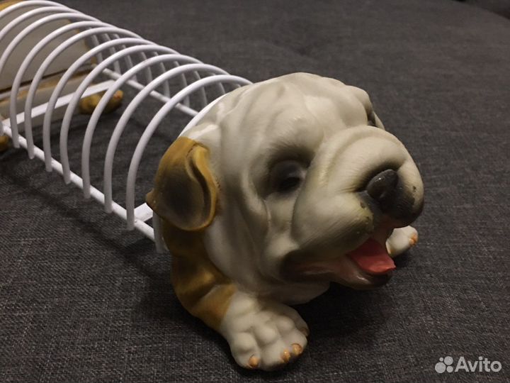 Подставка/держатель в виде собачки