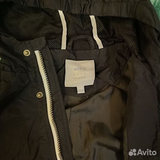 Ветровка на мальчика 116