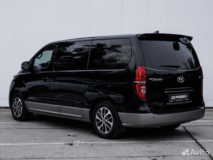 Hyundai Grand Starex 2.5 AT, 2018, 114 953 км