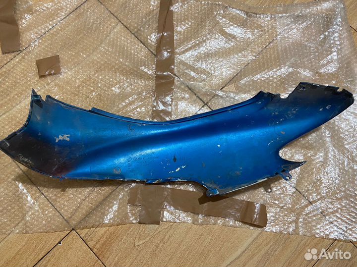 Боковина правая honda dio af35 (zx)